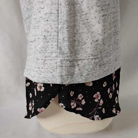 Womens Cowl Neck Gray Knit Sweatshirt Over Floral Chiffon Blouse Layered Look - Picture 12 of 16